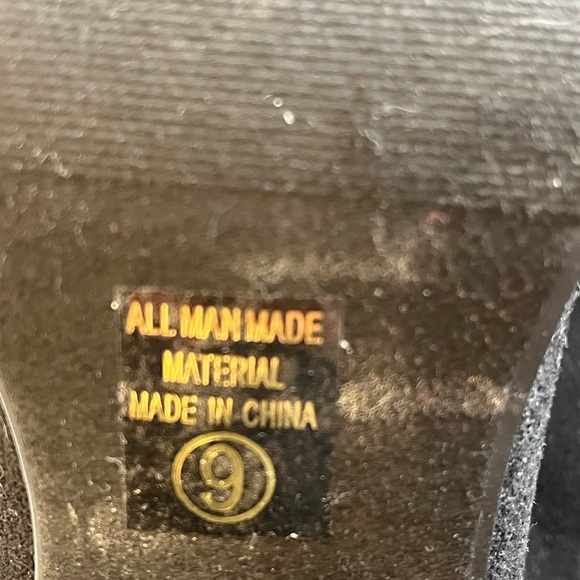 Black Size 9 Tall Lace Up Back Boots - Picture 5 of 5